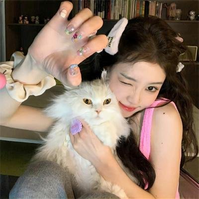 并蒂莲花不相见